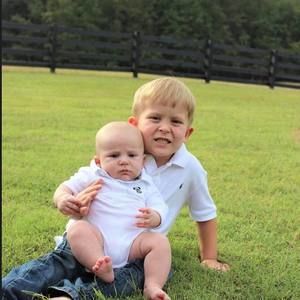 Meet your Posher, Lori